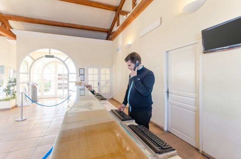 Residence Les Coteaux de Pont-Royal - maeva Home Mallemort Extérieur photo